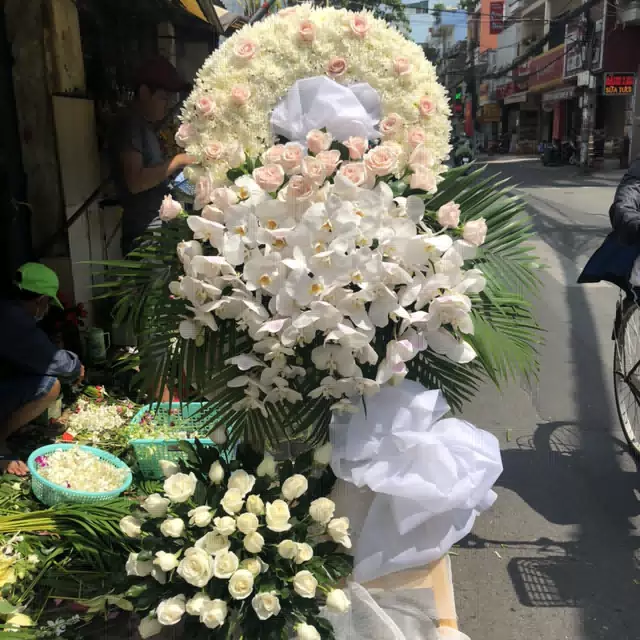 Hình ảnh hoa giao hàng thực tế