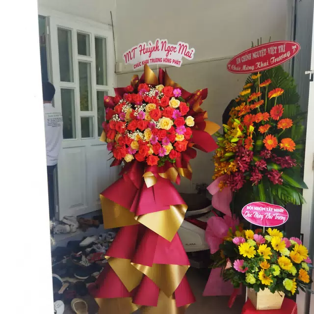 Hình ảnh hoa giao hàng thực tế
